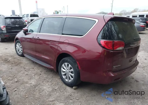 2017 Chrysler Pacifica Touring z USA, uszkodzony, nr VIN 2C4RC1DG1HR695523